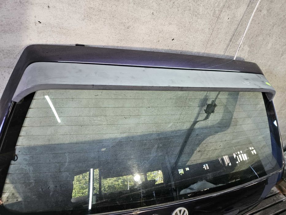 Klapa Bagażnika Tył Tylna  Szyba Lotka Spoiler VW Golf III GTI