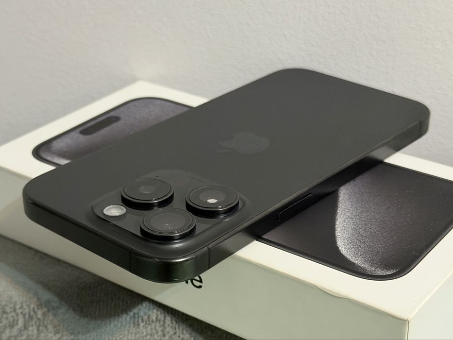 iPhone 15 Pro, 88%, Black Titanium, 128gb, bdb stan!