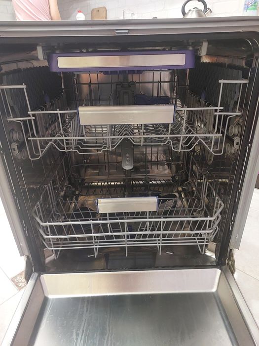 Запчастини посудомийної машини Beko din28321