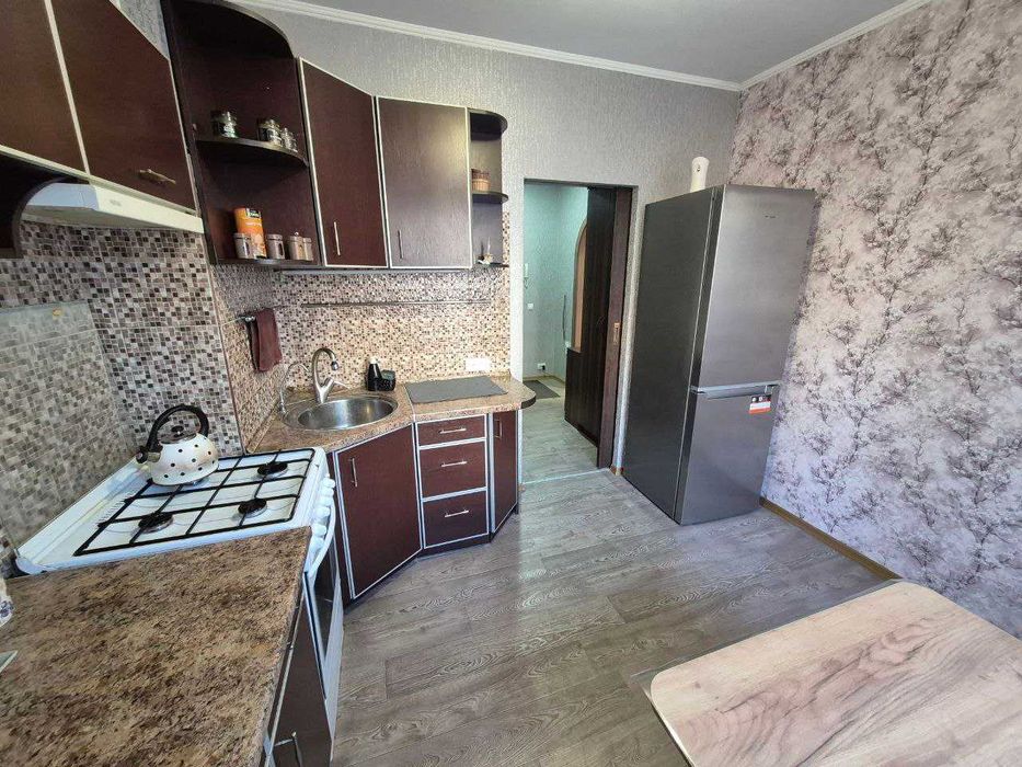 Здам подобово 1 кім. квартиру в Чугуєві !