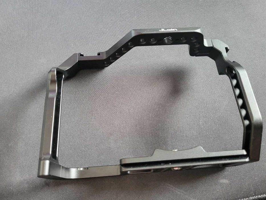 Grelha / Cage em alumínio CNC para Canon EOS R5, R6, R5C