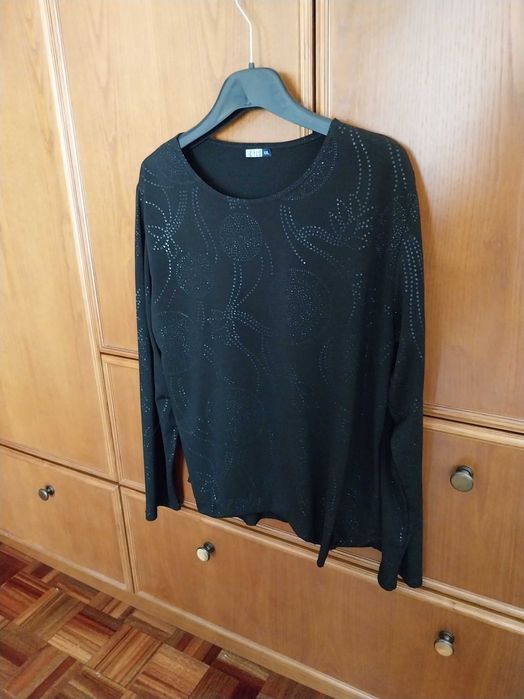 Camisola preta com estampado e efeito brilhante, XXL, TCO