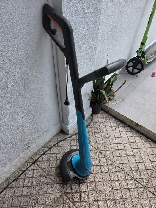 Cortador de relva/ervas Gardena