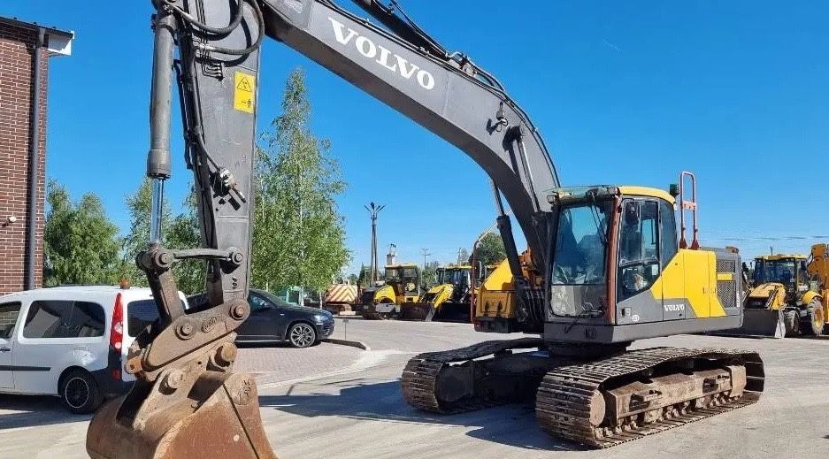 Экскаватор Volvo Ec 220 EL , 2020 года