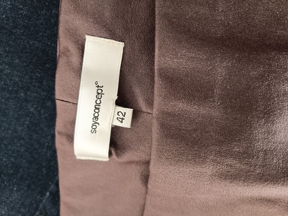 Leginsy damskie, woskowane