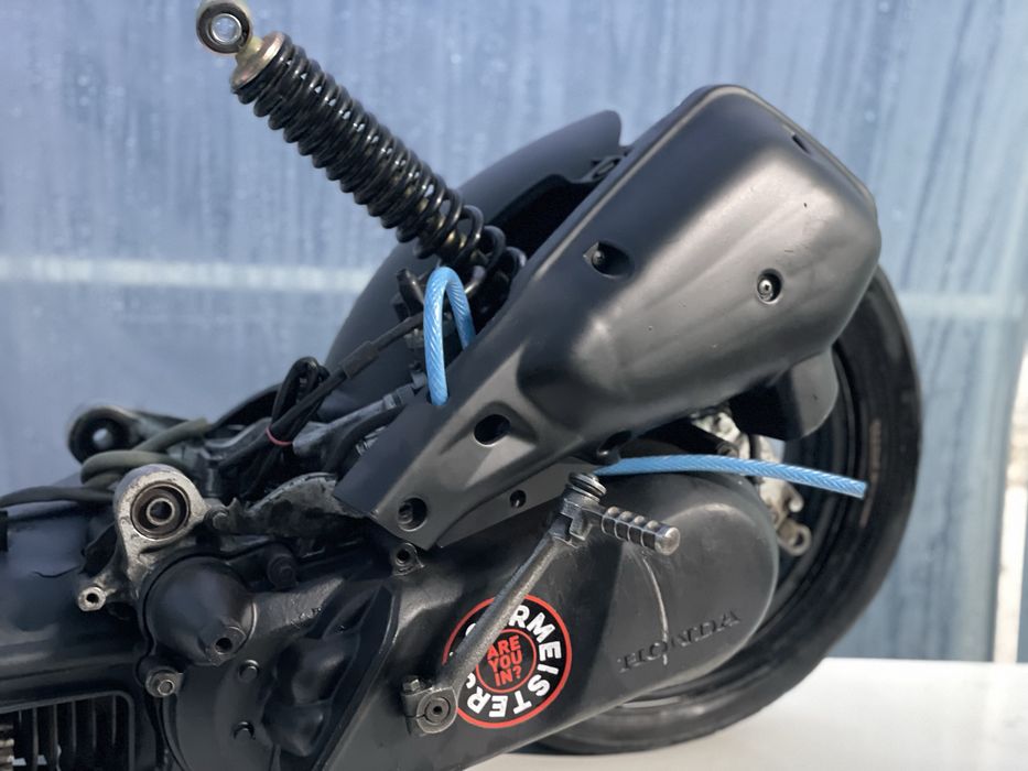 Двигатель в сборе на Honda dio 34