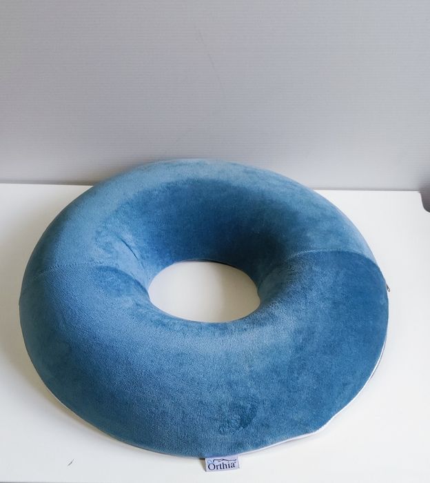 Coxim azul - Orthia