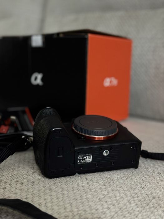 Sony A74 Przebieg 8400 GWARANCJA