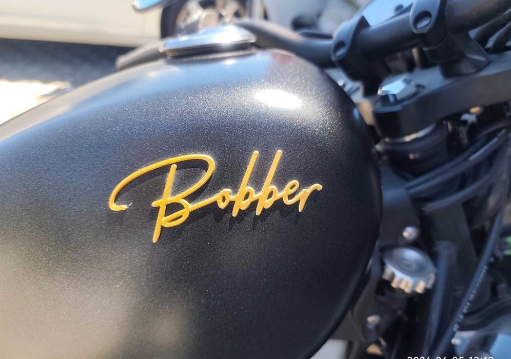 Hyosung gv125s Bobber