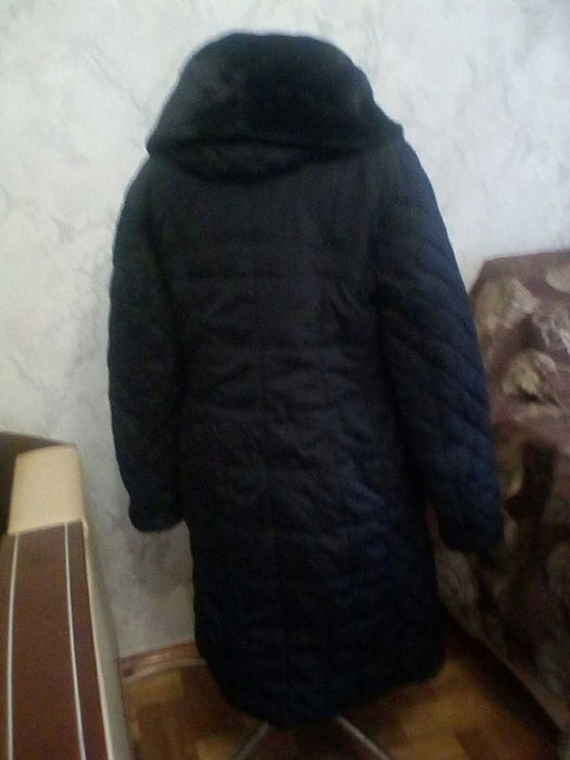 Жіноча зимова куртка (розмір 50,56)