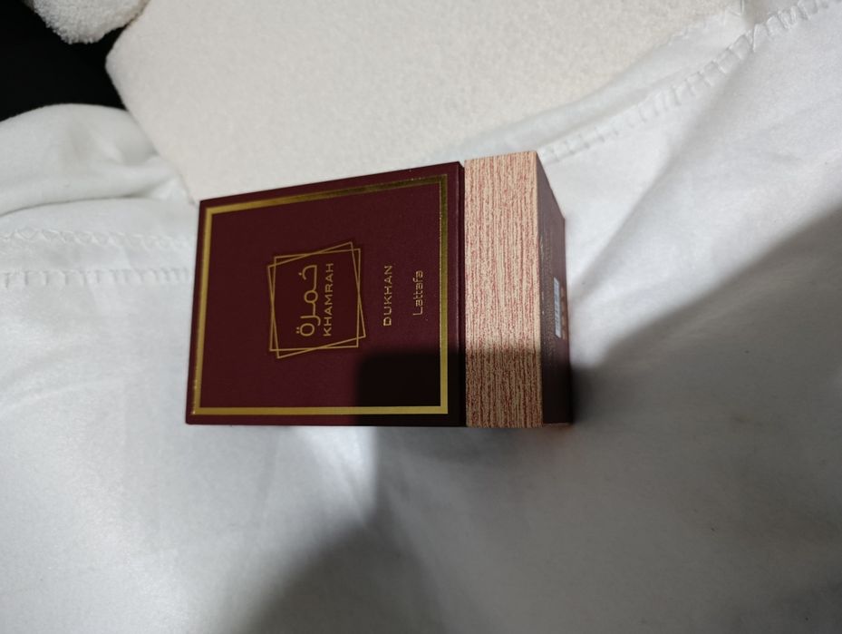 perfuma khamrah dukhan lattafa