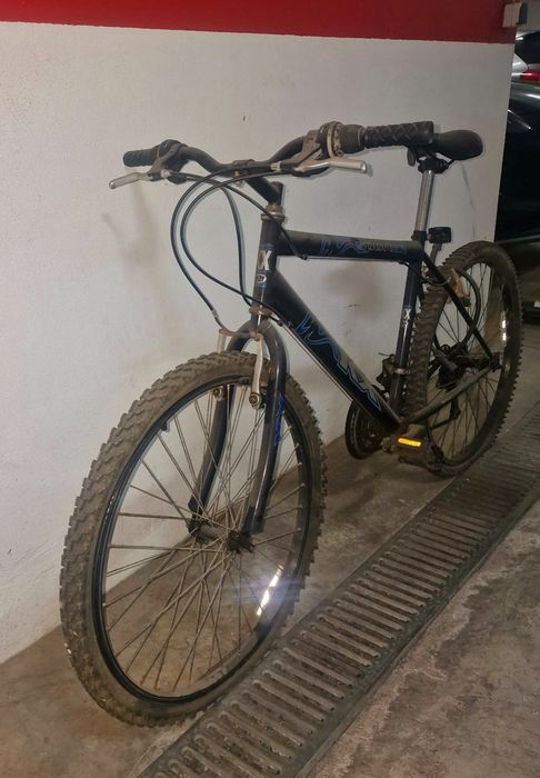 Vendo bicicleta.