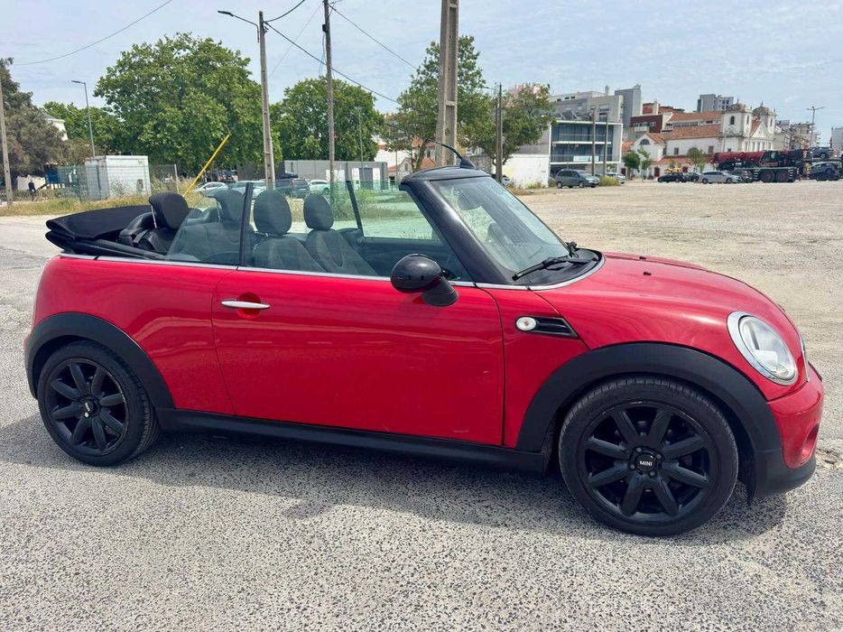 Mini Cabrio Vermelho — Capota NOVA (Santogal)  Excelente oportunidade
