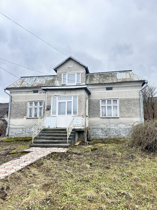 Продам будинок та ділянку