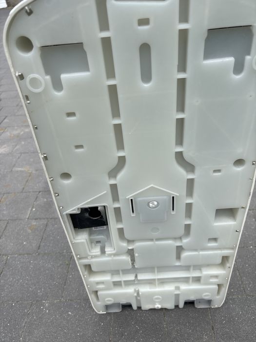Kieszeniowa suszarka do rąk Vama Tornado PROtech SF 1750W (Srebrna)