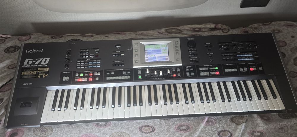 Teclado roland g70 v2