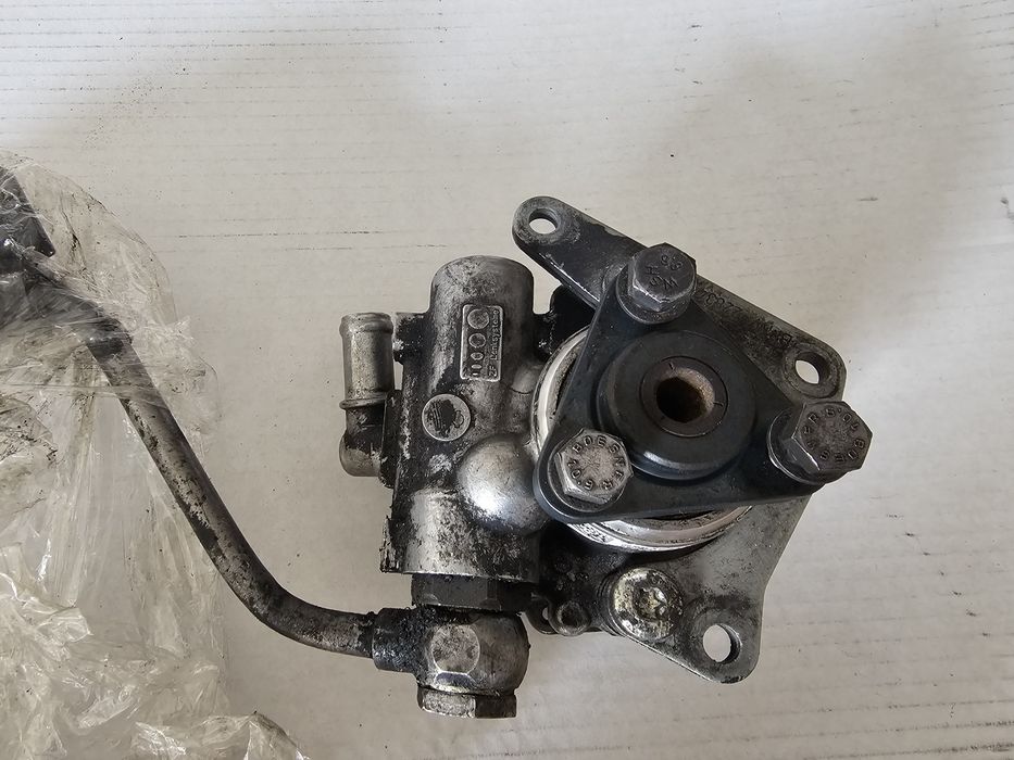 Pompa wspomagania Bmw m3  s65b40 e90 e92 e93 v8
