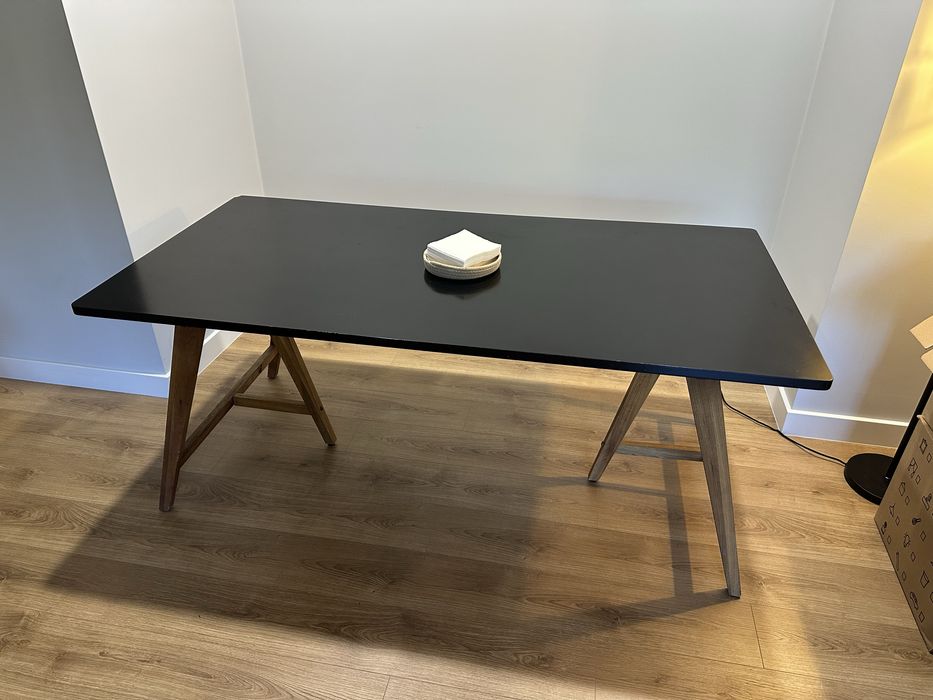 Mesa de jantar Areia