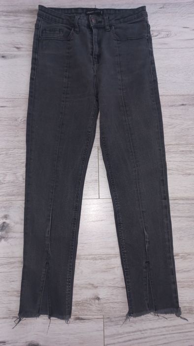 Spodnie damskie 38
