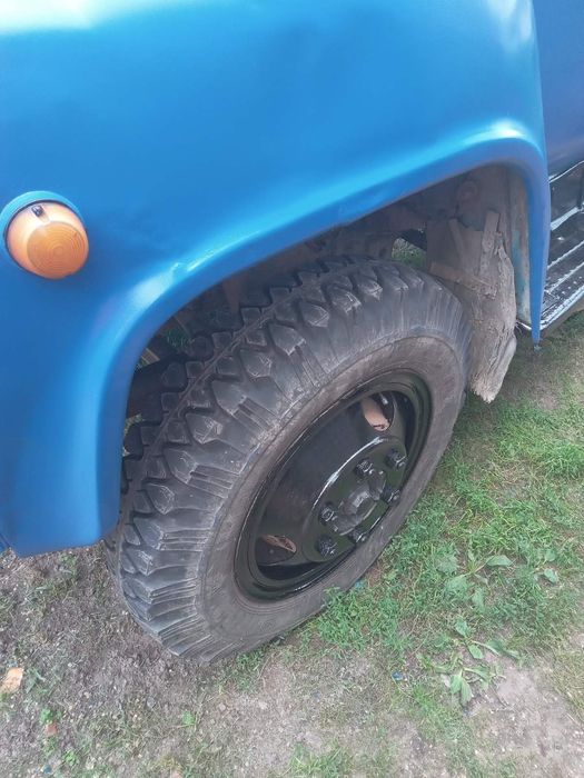 Автомобіль з цистерною  ГАЗ