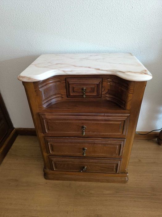 Conjunto quarto antigo - cômoda c/ espelho