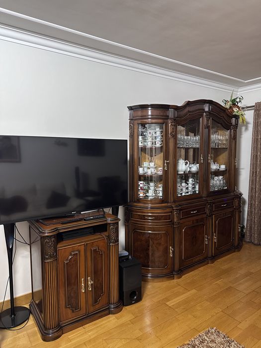 Mobilia de sala completa , imcluindo bar e movel de tv