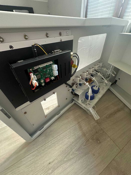 Nowy Automat Vendingowy do Perfum - Perfumat | Pasywny dochód