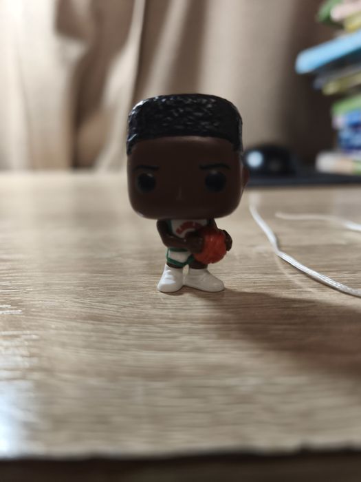 Колекційна фігурка Кіндер Джой Лукас