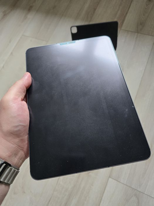 iPad Pro 11" M1 128GB WiFi+Cellular + Apple Pencil + Case + Apple Magic Keyboard