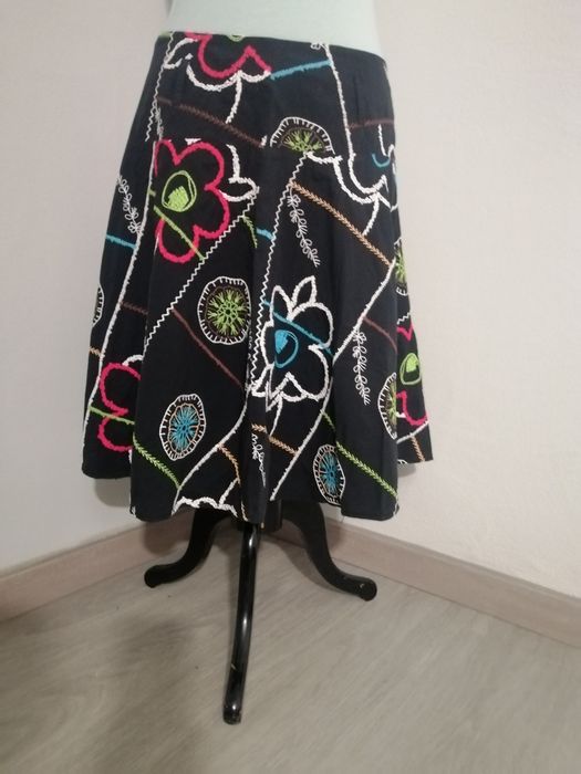 Saia rodada de senhora