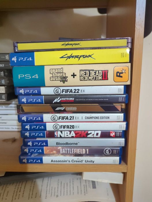 Sony ps4 com comando branco