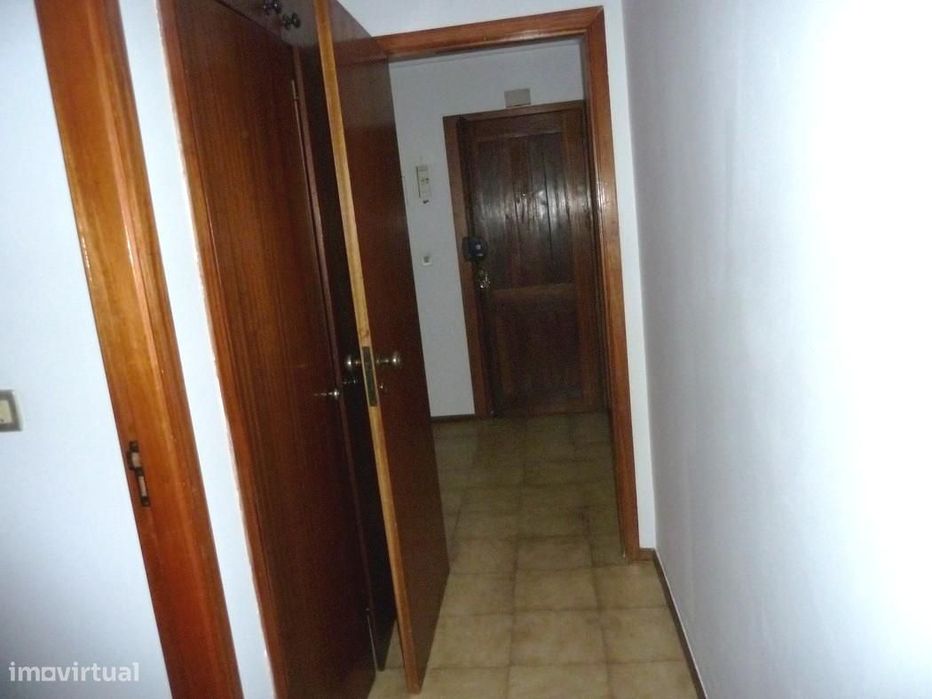 Apartamento T1 em Coimbra (Urb. do Loreto)