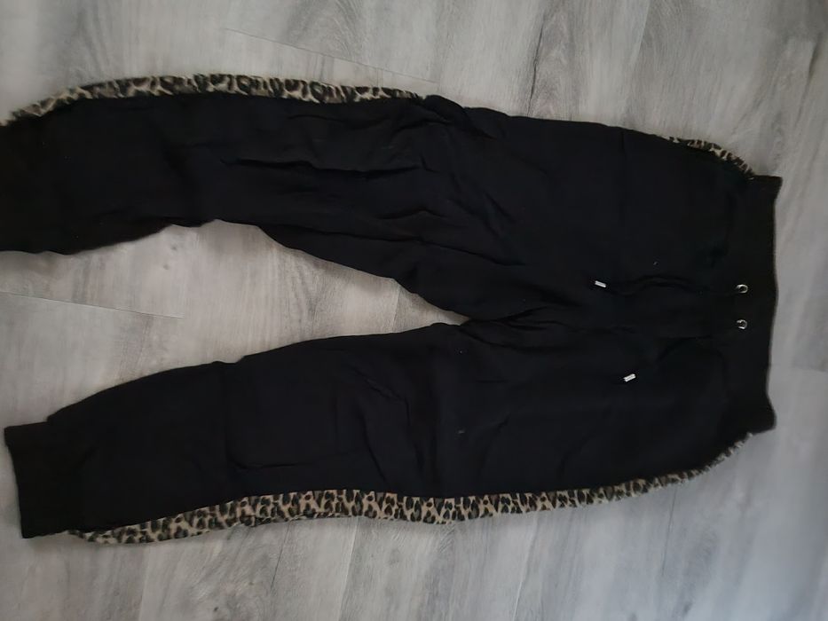 Spodnie szerokie Reserved 36