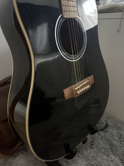 Guitarra acústica Harley Benton