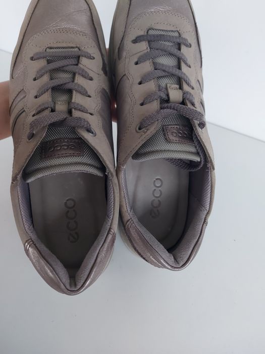 Buty damskie sneakersy Ecco w rozmiarze 41