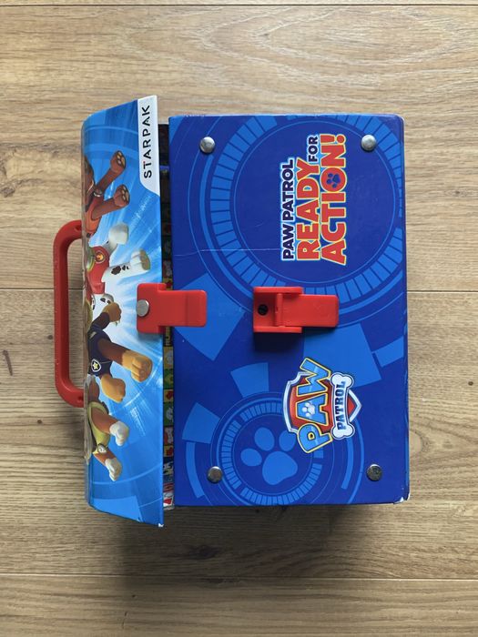 oddam zabawki i akcesoria dla dzieci