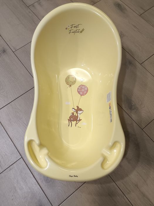 Nowa wanienka dla dziecka tega baby