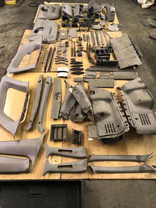 Запчастини салону Комплект накладка Nissan Primera P11 розборка