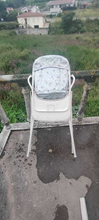Cadeira bebé para comer