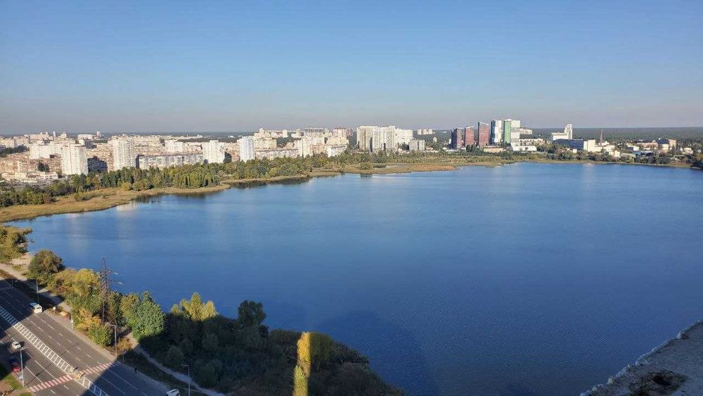 Продам 2к квартиру на Позняках вул. Вишняківська 2