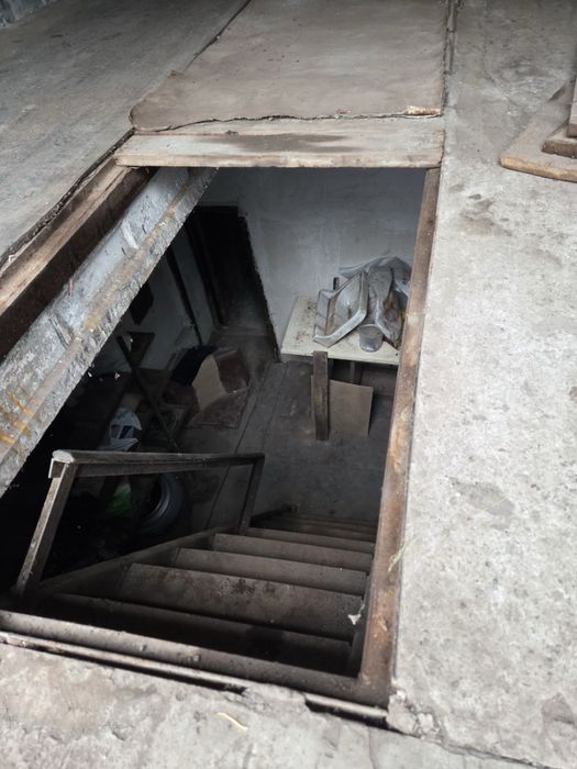 Продам гараж в кооперативі Дзержинець