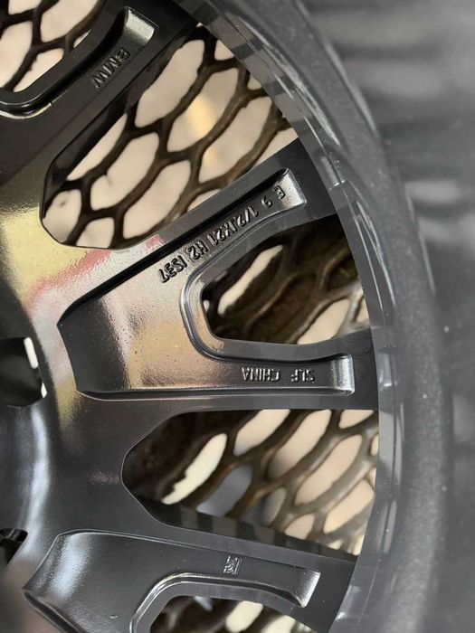 Оригінальні диски R21 на BMW X5 G05 X6 G06 915 m style