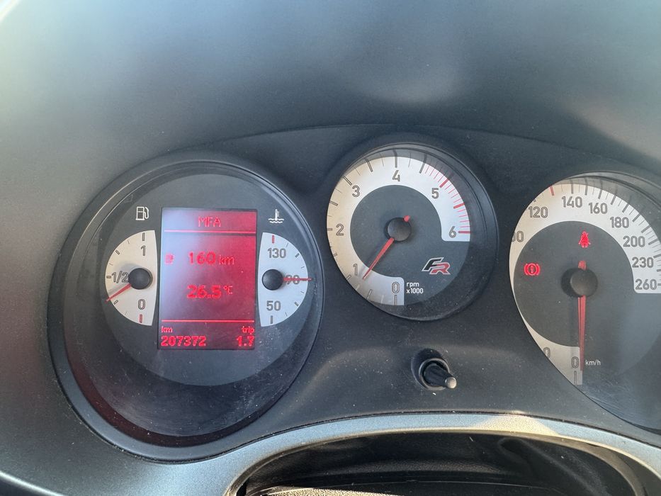 Seat Leon 2.0 TDi 170cv FR - apenas 207.000kms