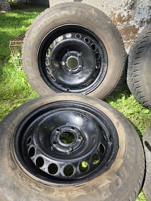 Komplet kół zimowych 15"– felgi stalowe  + opony. Rozstaw 5x114.3 Megane