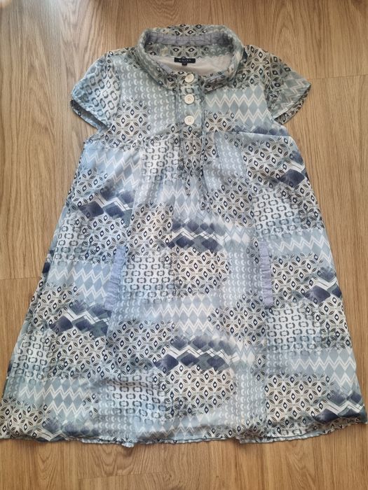 OFERTA PORTES - Vestido Azul e Branco com Bolsos da Kriss (Tamanho M)