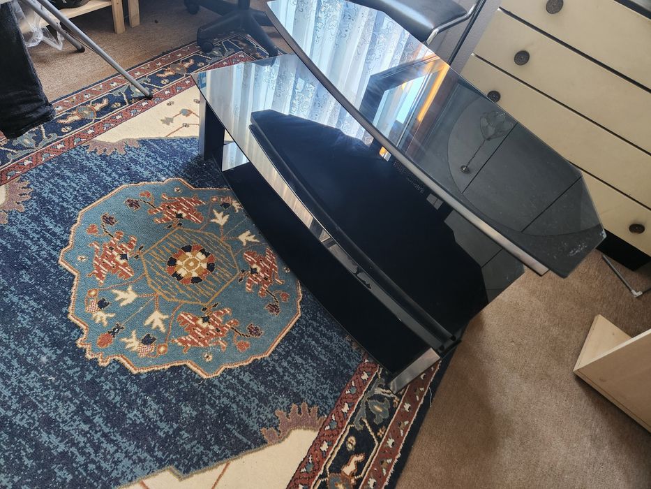 Movel tv led em vidro usado preto URGENTE