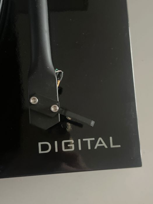 Pro-Ject Essential II Digital - gramofon analogowy