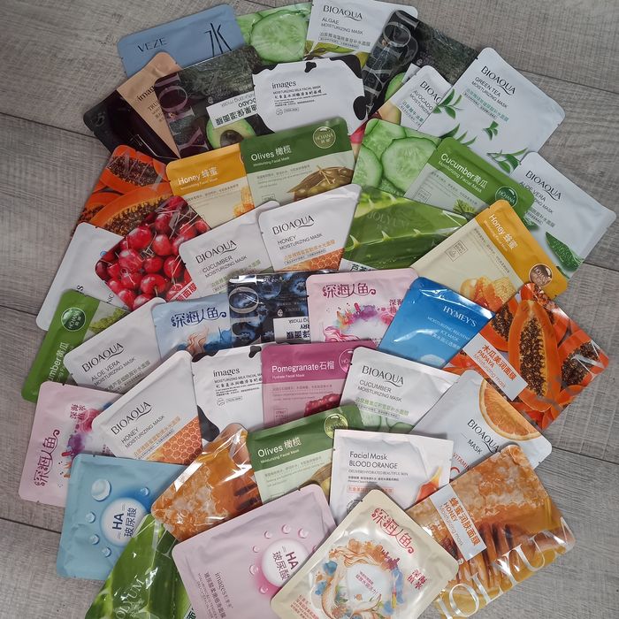 Маски для обличчя.  Тканинні. Термін до 29 року