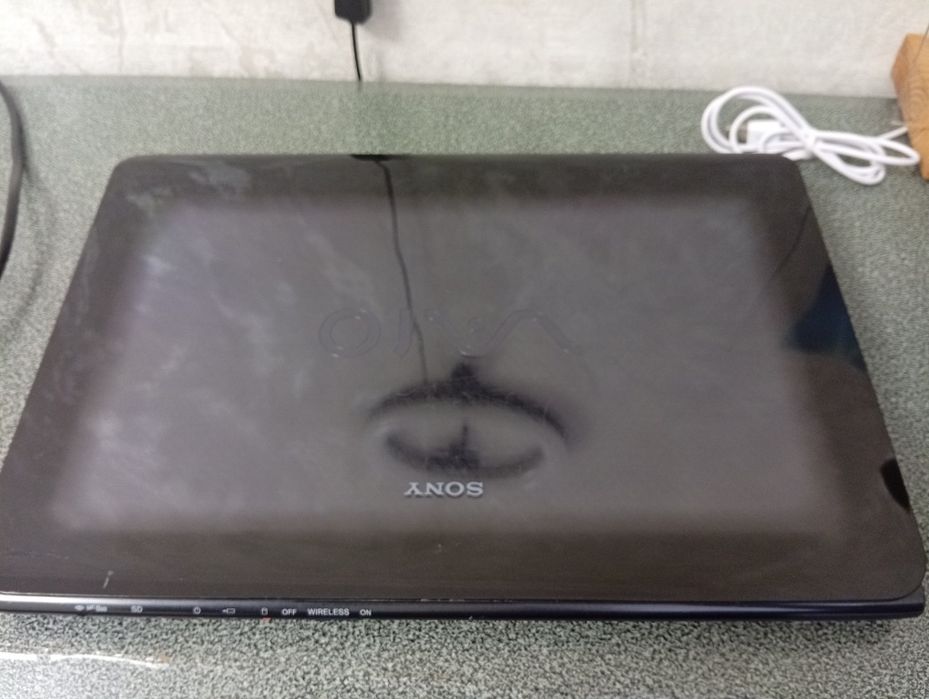 Продам ноутбук Sony VAIO у робочому стані.