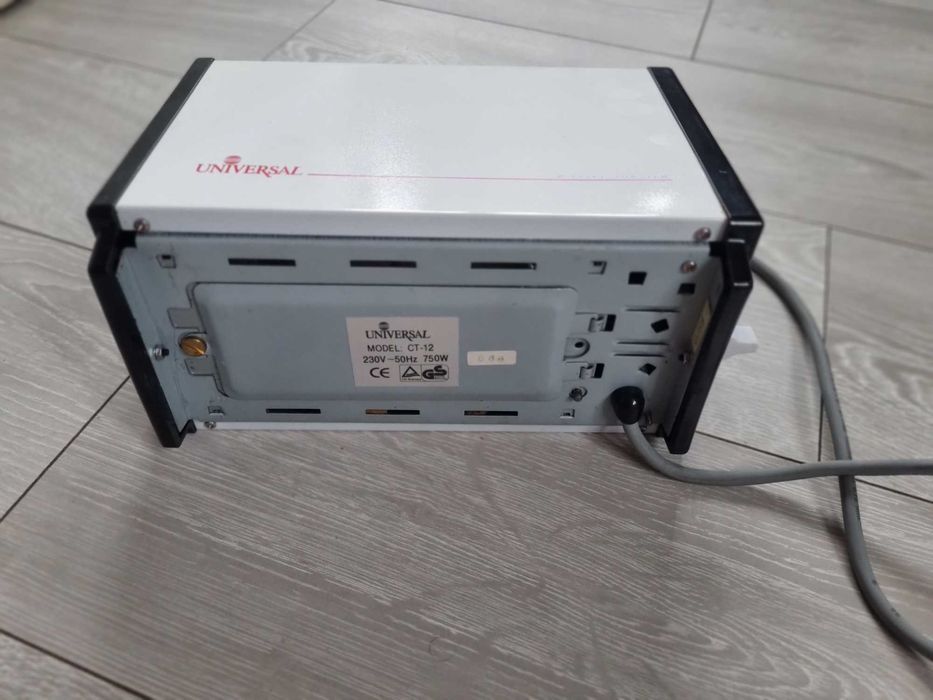 Тостер Universal